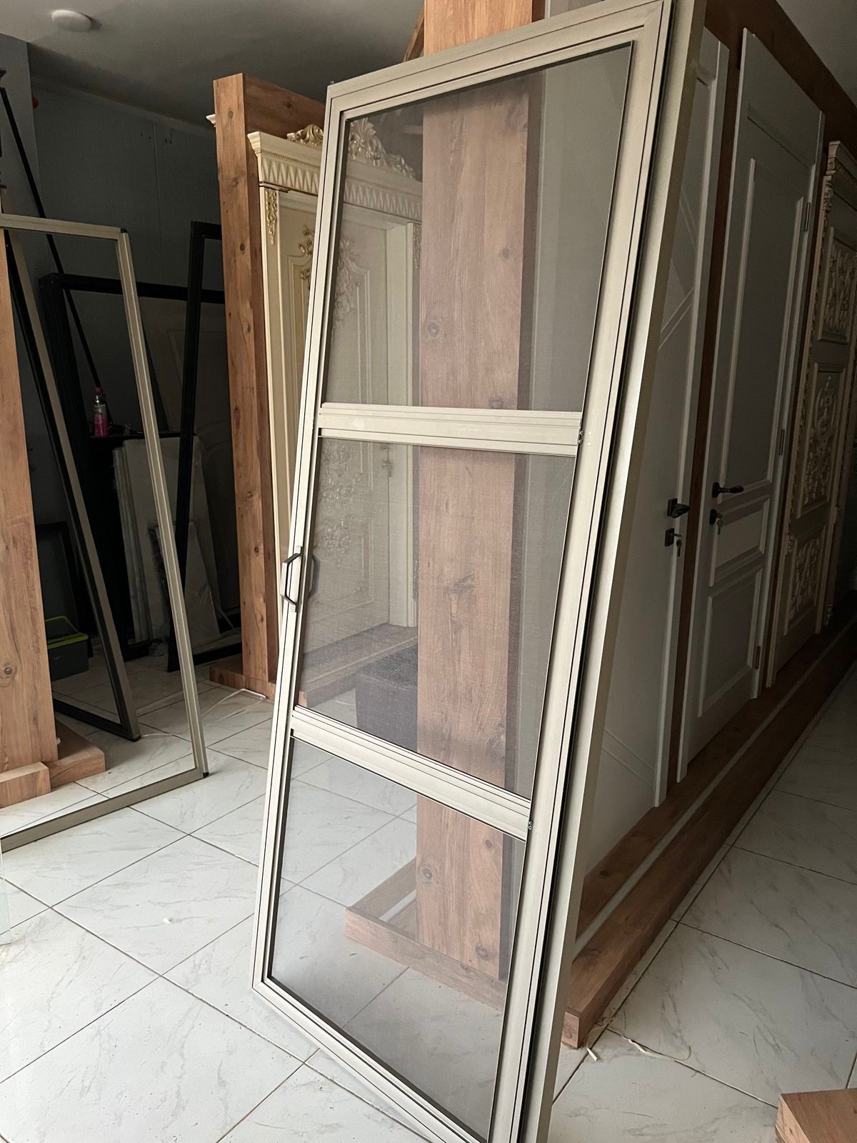 SD SİNEKLİK DÜNYASI